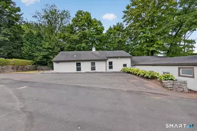 1002 Yale Avenue, Wallingford, CT 06492 - Photo 24