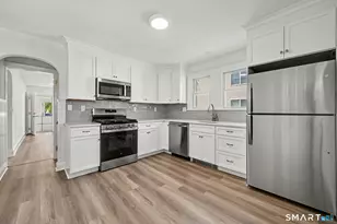 15 Whitmore Ln, Stamford, CT 06902 - Photo 12