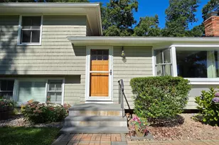 261 Ridgewood Dr, Groton, CT 06355 - Photo 2