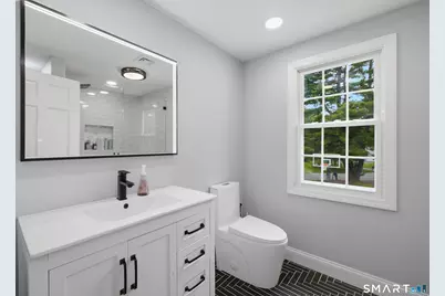 20 Lakeview Drive, West Hartford, CT 06117 - Photo 24