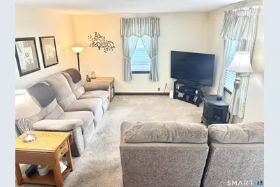 145 Loomis Street, Manchester, CT 06042 - Photo 4