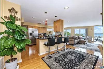 10 Harbour Close #10, New Haven, CT 06405 - Photo 10