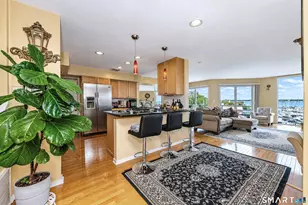 10 Harbour Close Unit 10, New Haven, CT 06405 - Photo 10