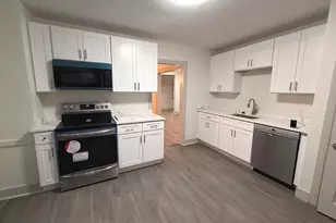 15 Barber St, Windsor, CT 06095 - Photo 2