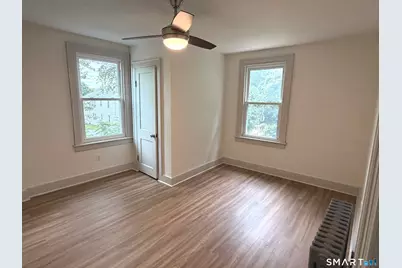15 Barber Street, Windsor, CT 06095 - Photo 4