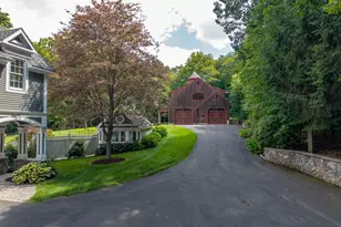 58 High Valley Dr, Canton, CT 06019 - Photo 2