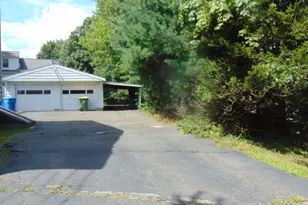 109 Hartley Dr, Waterbury, CT 06705 - Photo 12