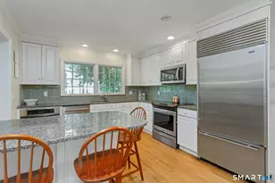 14 Nolen Ln, Darien, CT 06820 - Photo 10