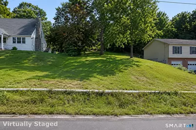 36 Woodside Avenue, Danbury, CT 06810 - Photo 2