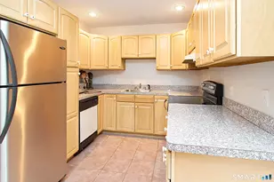 310 Plattsville Rd, Trumbull, CT 06611 - Photo 16