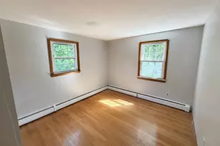 169 Mayflower Ln, Meriden, CT 06450 - Photo 8