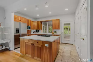 112 Oakwood Trail, Chester, CT 06412 - Photo 10