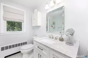 597 Maple St, Wethersfield, CT 06109 - Photo 16