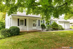 597 Maple St, Wethersfield, CT 06109 - Photo 2