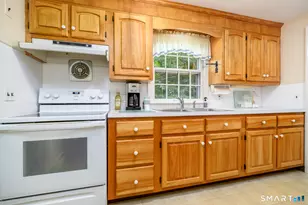 85 Indian Hill Rd, Wilton, CT 06897 - Photo 12