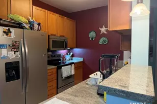 38 Hope St, East Lyme, CT 06357 - Photo 6