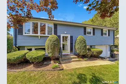 40 Laurel Drive, Montville, CT 06370 - Photo 6