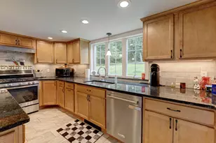 138 Flood Rd, Marlborough, CT 06447 - Photo 10