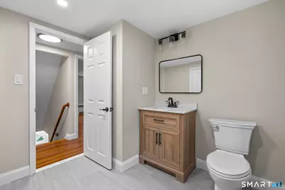 739 Center Street, Manchester, CT 06040 - Photo 24