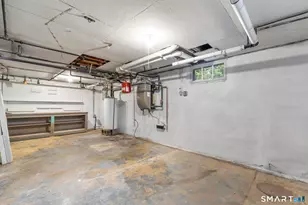 739 Center St, Manchester, CT 06040 - Photo 30