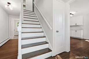 7 Pilgrim Cir, Enfield, CT 06082 - Photo 8