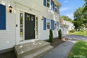 7 Pilgrim Cir, Enfield, CT 06082 - Photo 6