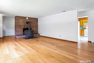 67 Barclay Dr, Stamford, CT 06903 - Photo 12