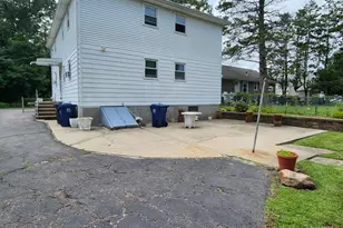 219 3rd Ave, West Haven, CT 06516 - Photo 2
