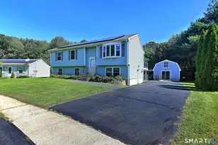 34 Fawn Dr, Meriden, CT 06451 - Photo 2