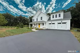 11 Harness Wy, Granby, CT 06035 - Photo 2