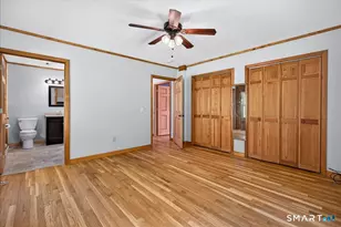 698 Leetes Island Rd, Branford, CT 06405 - Photo 16