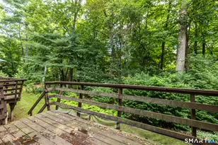 84 Wynwood Dr, Enfield, CT 06082 - Photo 32