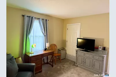 102 North Maple Street #8B, Enfield, CT 06002 - Photo 16