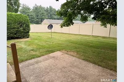 102 North Maple Street #8B, Enfield, CT 06002 - Photo 20