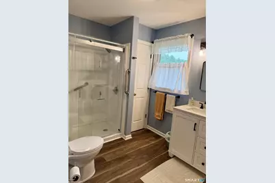 102 North Maple Street #8B, Enfield, CT 06002 - Photo 12