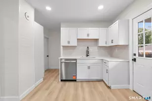 122 Union Ave, West Haven, CT 06516 - Photo 8