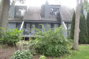 403 Plymouth Colony, Branford, CT 06405 - Photo 2