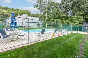 403 Plymouth Colony, Branford, CT 06405 - Photo 24