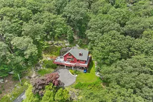 89 Wood Creek Rd, New Fairfield, CT 06812 - Photo 2