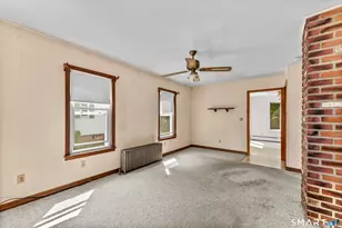9 Woodlawn Ave, Enfield, CT 06082 - Photo 8