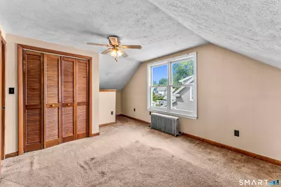 9 Woodlawn Avenue, Enfield, CT 06082 - Photo 20
