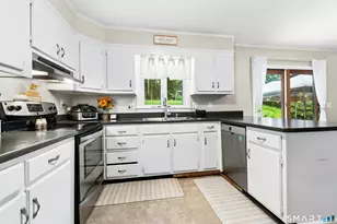 13 Ball Pond Rd, Danbury, CT 06811 - Photo 10