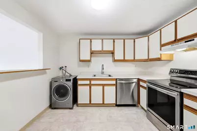 1231 Washington Street #12, Middletown, CT 06457 - Photo 16