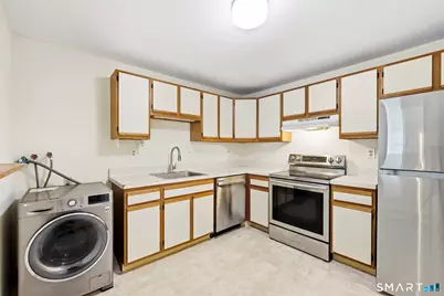 1231 Washington Street #12, Middletown, CT 06457 - Photo 20