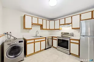 1231 Washington St, Middletown, CT 06457 - Photo 20