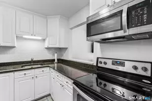 31 High St, Norwalk, CT 06851 - Photo 10