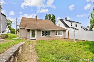 362 East Rd, Bristol, CT 06010 - Photo 8