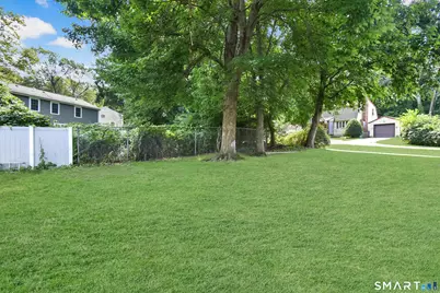 31 Judson Avenue, Bristol, CT 06010 - Photo 4