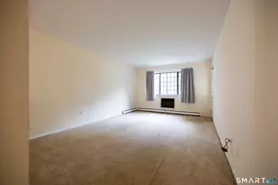 27 Andover Ct, Brookfield, CT 06804 - Photo 8