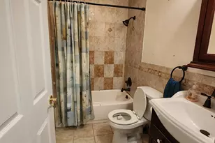 509-511 Roosevelt Dr, Derby, CT 06418 - Photo 10
